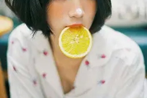 一天4瓜！二胎、讨债、潘粤明案判了谢贤遗产再起争议 个个离谱