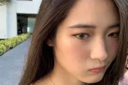 江疏影海外产子风波升级遭正房儿子当众羞辱？王传君的话应验了